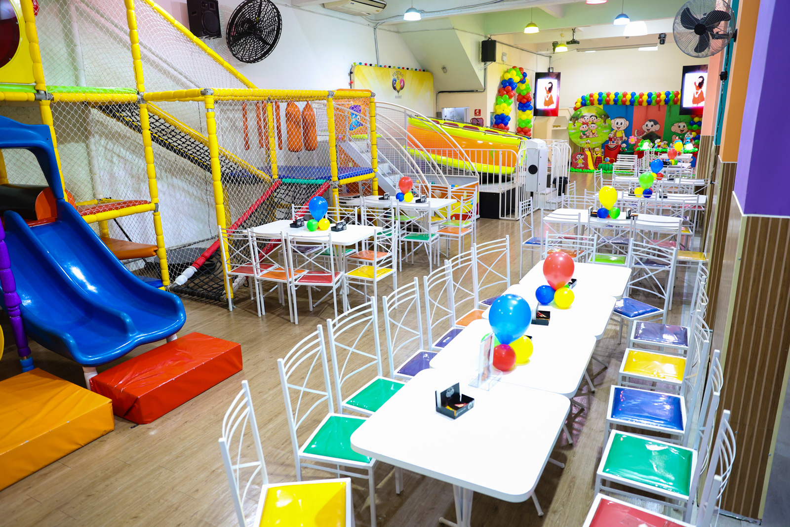 Futmesa / lançamento de bolas