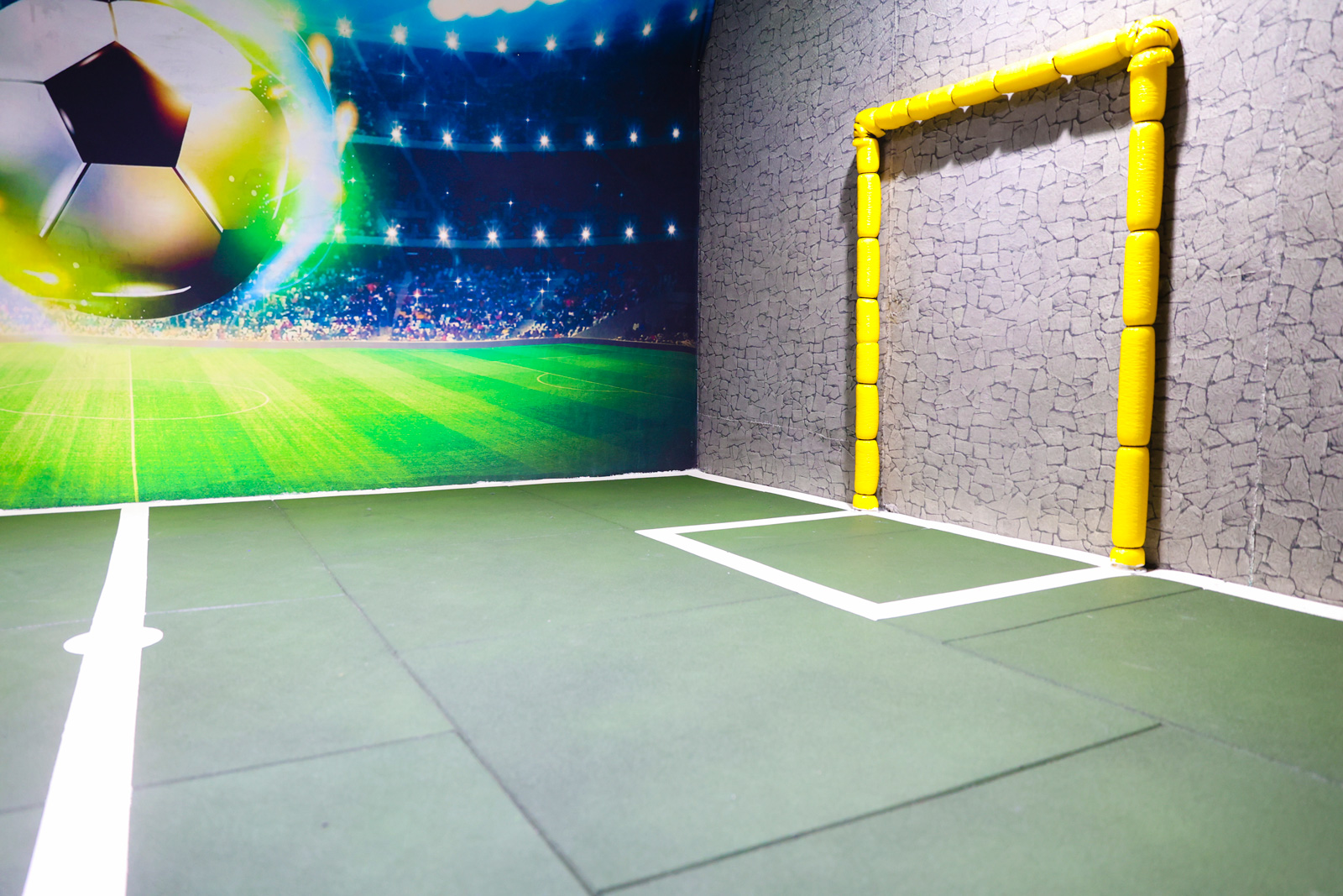 Quadra temática de futebol — goleira